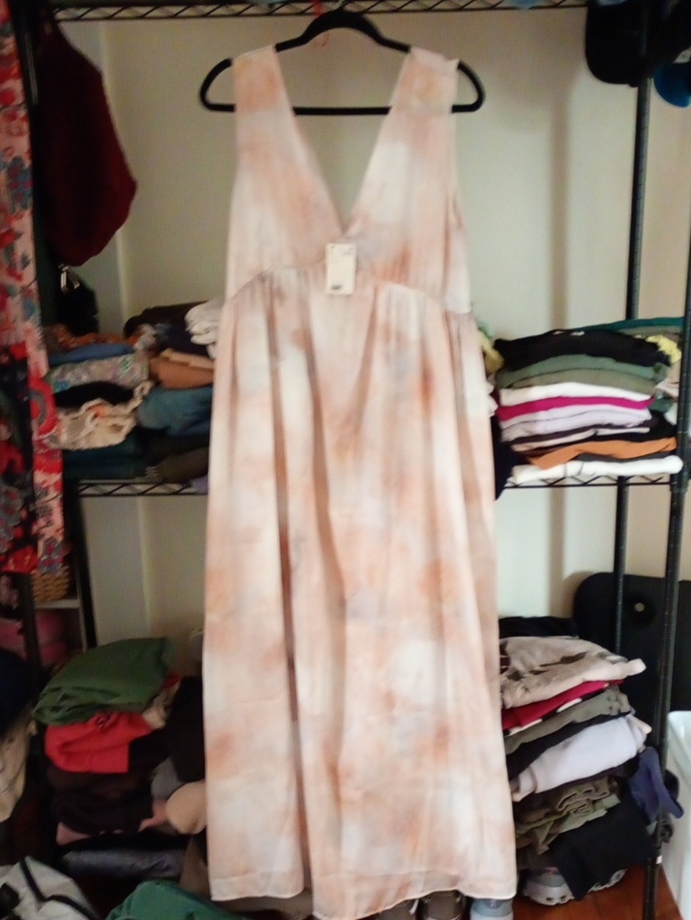 H&M Peach and Cream Tie-Dye V-Neck Maxi Dress